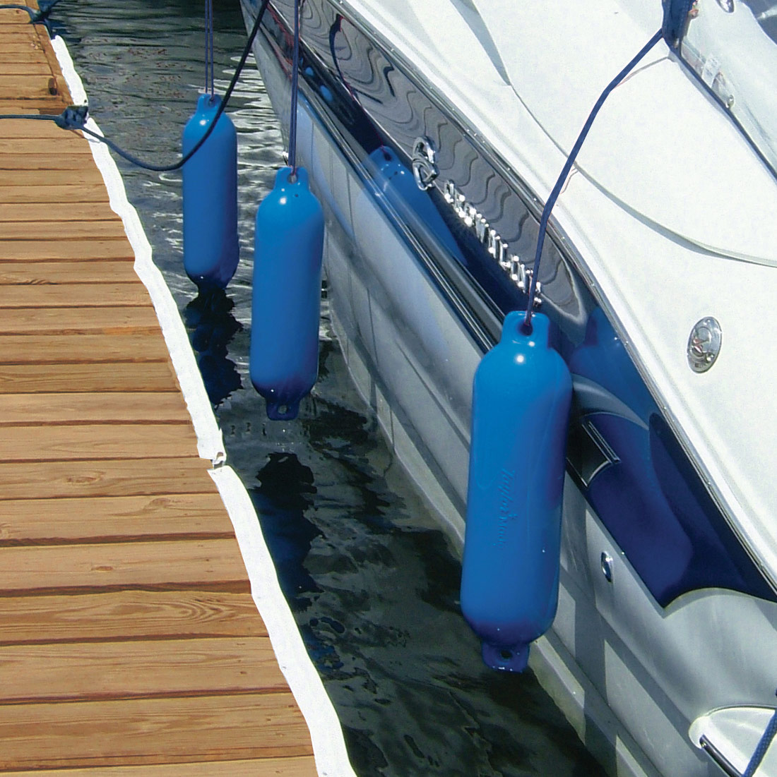 Taylor Made Products will protect your boat with our inflatable vinyl boat fenders.